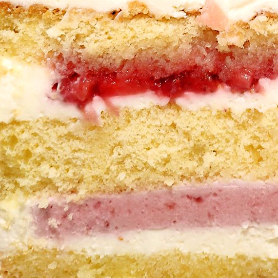 Cake Strawberry kiss Cake Strawberry kiss